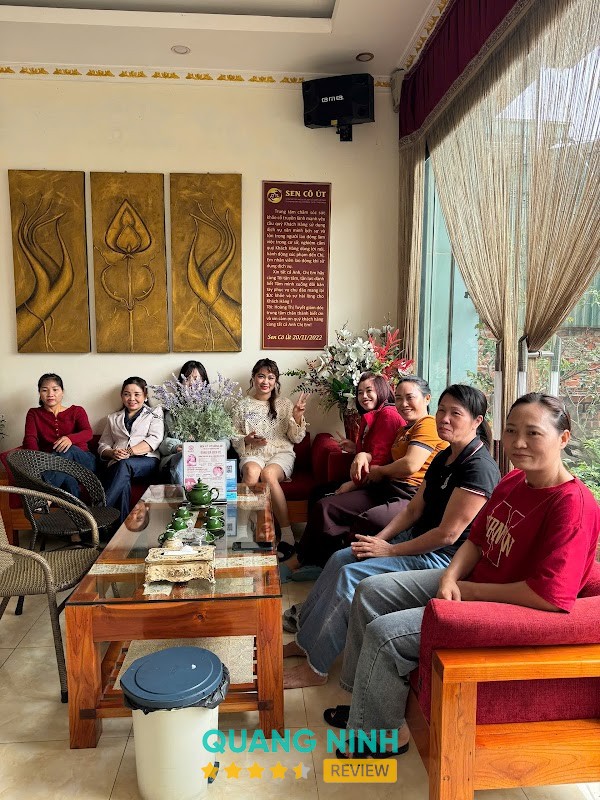 Không gian massage tại Sen Cô Út