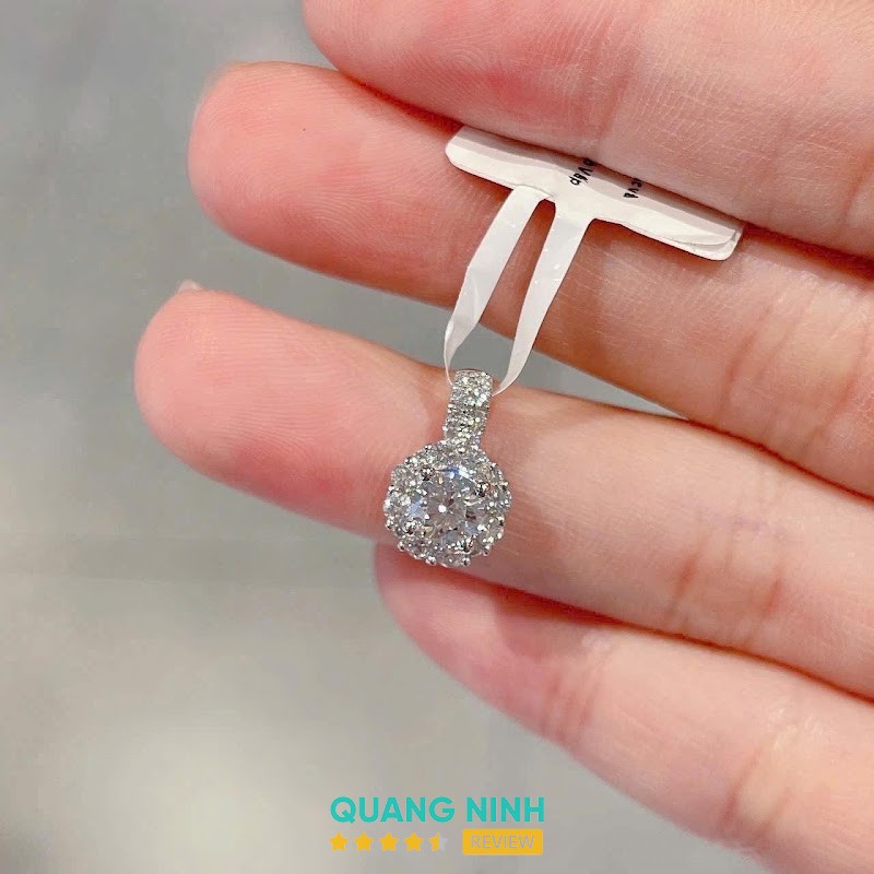 Cửa hàng trang sức PNJ Số 2 Hùng Vương hình ảnh 3