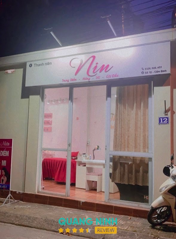 Không gian làm đẹp tại Nin Makeup Nails