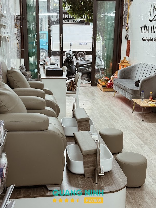 Tiệm HaSun Nail - Mi - Gội Uông Bí