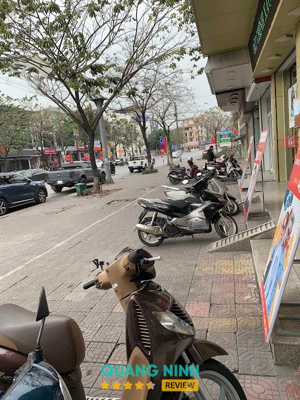 QuanghuyMobile Cẩm Phả hình ảnh 3