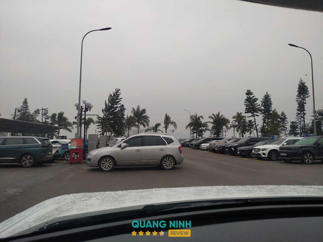 VinFast Trạm sạc điện Hạ Long Đảo Rều Bãi Cháy
