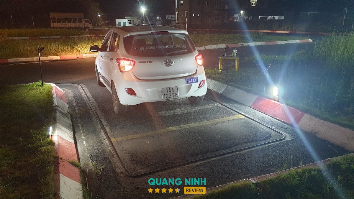Đào tạo lái xe trong 33 ngày không giới hạn xăng dầu Cẩm Phả