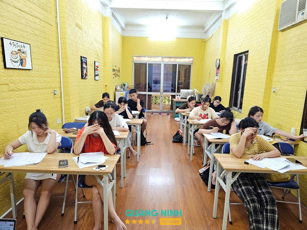 TRUNG TÂM NGOẠI NGỮ HẠ LONG Hạ Long