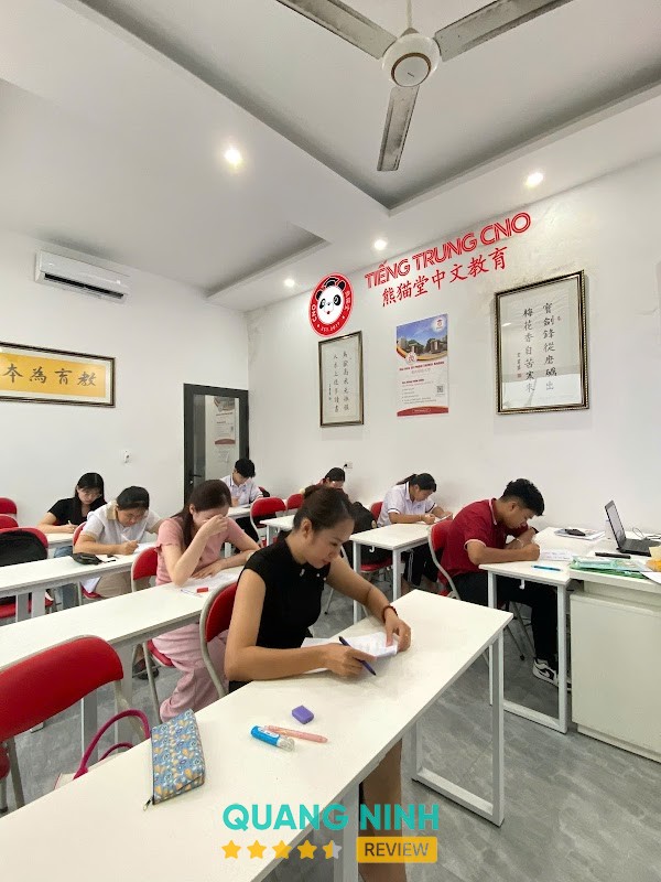 Không gian học tiếng Trung tại CNO Hạ Long