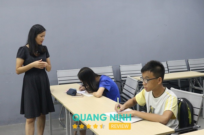 Gia sư Hạ Long tại Phố Hà Khánh